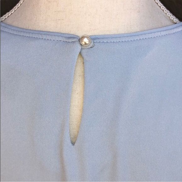 NWOT. Karla Lagerfeld Dress Shirt xs - Picture 3 of 7